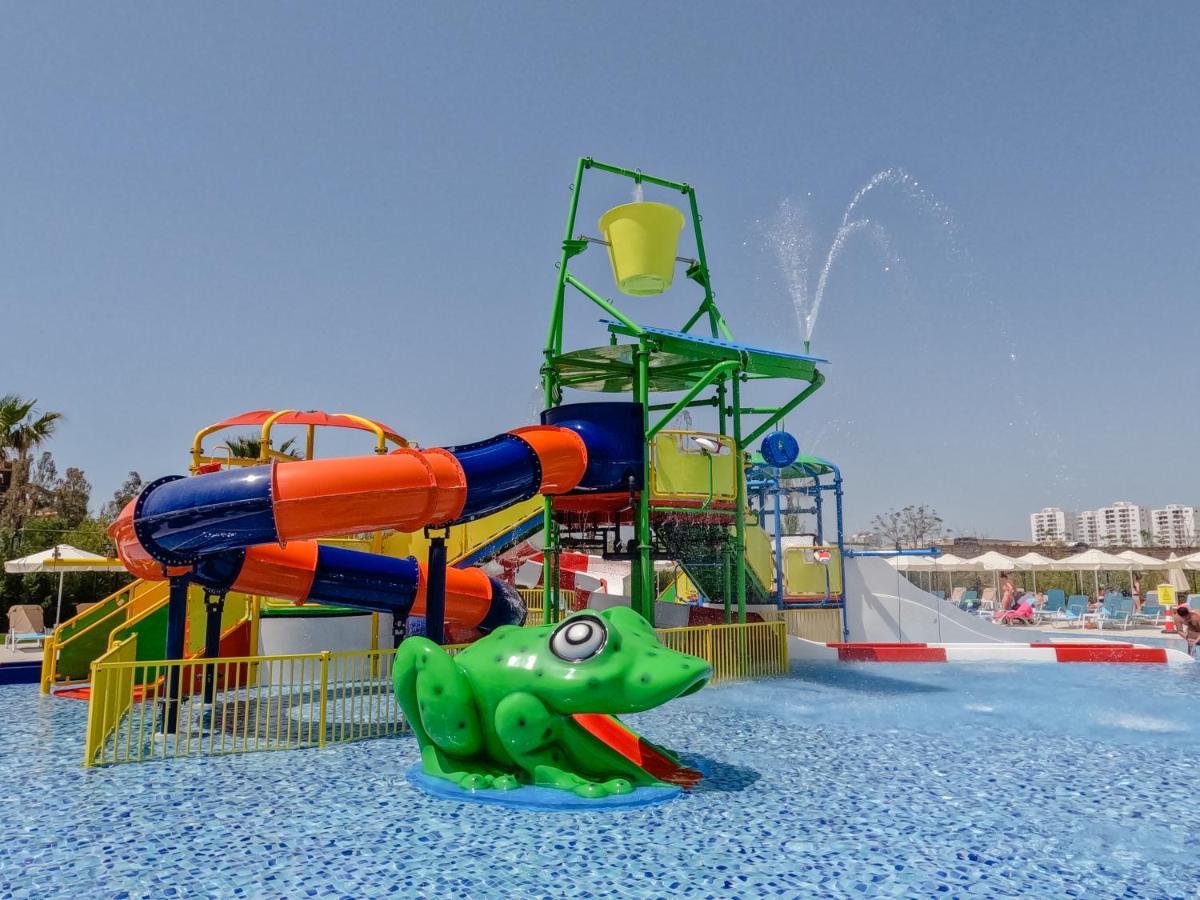 Ramada Resort By Wyndham Lara Antalya Ngoại thất bức ảnh