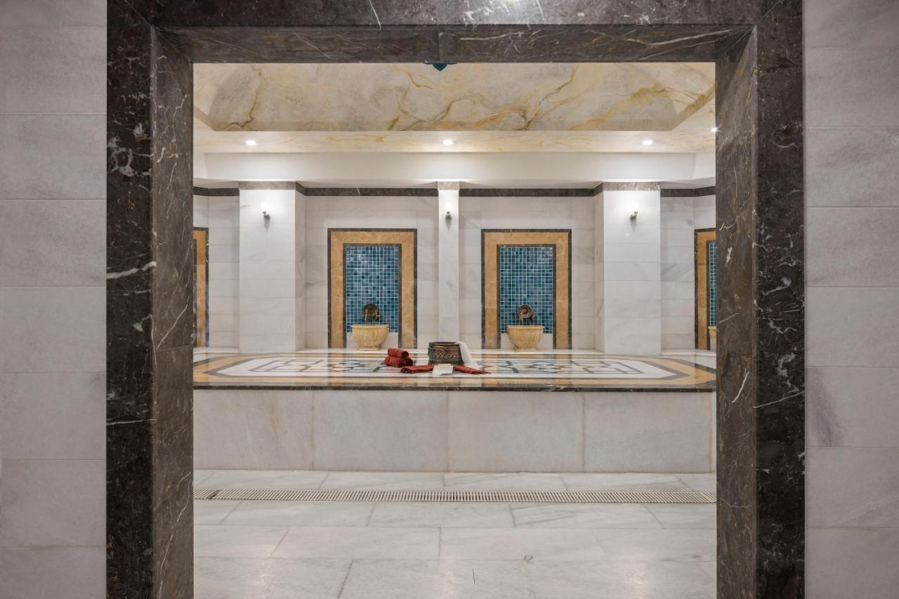 Ramada Resort By Wyndham Lara Antalya Ngoại thất bức ảnh
