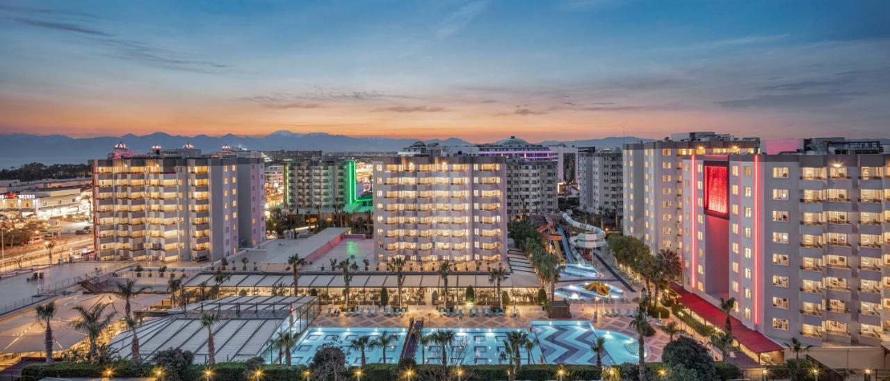 Ramada Resort By Wyndham Lara Antalya Ngoại thất bức ảnh
