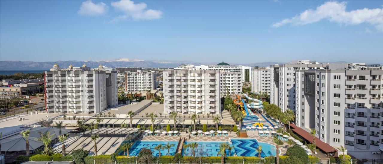 Ramada Resort By Wyndham Lara Antalya Ngoại thất bức ảnh