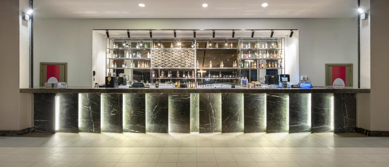 Ramada Resort By Wyndham Lara Antalya Ngoại thất bức ảnh