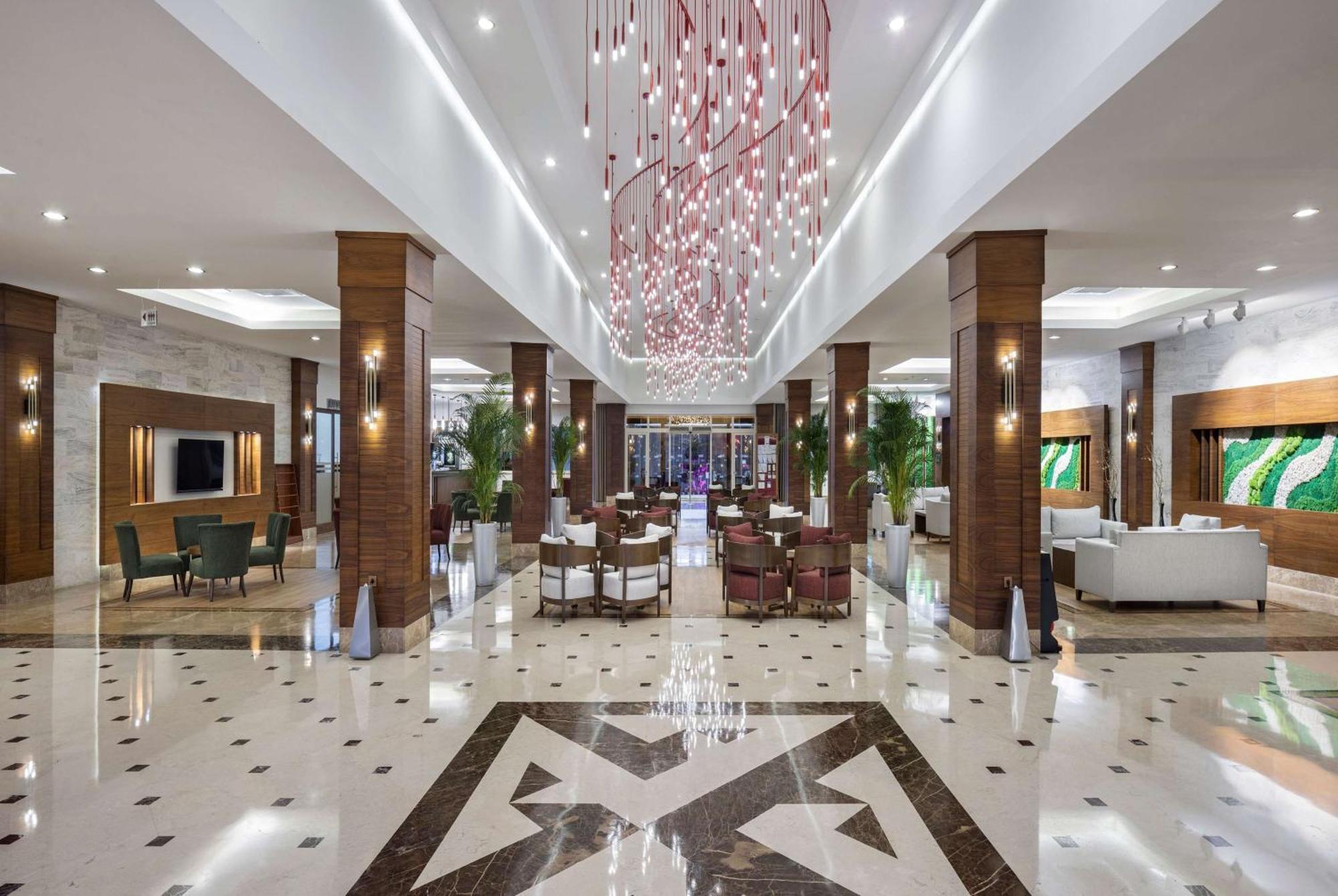Ramada Resort By Wyndham Lara Antalya Ngoại thất bức ảnh